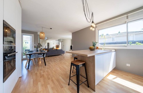 Barriere de Paris Apartment | Lumière Toulousaine - Duplex climatisé