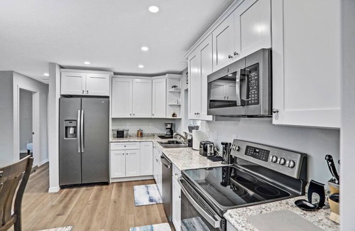Palatka House | Sparkling 3-bedroom house with AC in Palatka