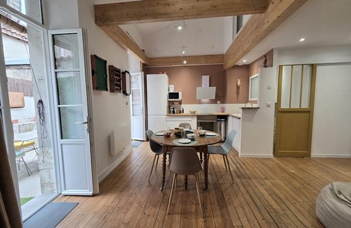 Angouleme Apartment | Urban cocoon with private terrace in the heart of