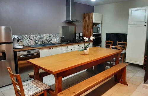 Clermont-Creans House | Homerez - House in Clermont-Créans