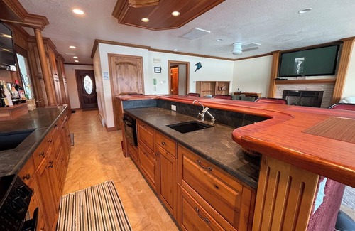 Shutesbury House | 3-br Lakefront Oasis in Shutesbury with AC & fireplace. 180-degree views!
