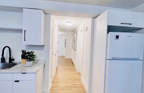 Riverview House | New and Modern Suite in Bristol Riverview