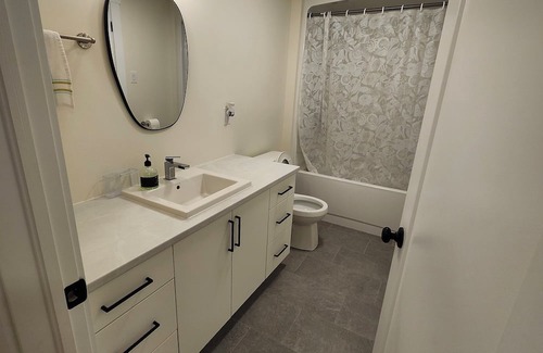 Dieppe Apartment | Cozy Basement Apartment