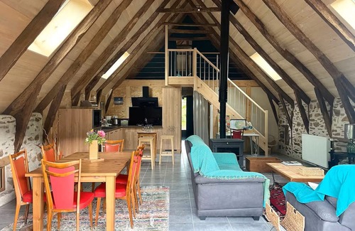 Coubisou House | Gîte Le Couderc de Coubisou, renovated barn