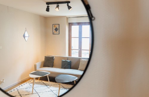 Ancy-Dornot Apartment | Bright & warm 53 m² T2 - comfort, modern style, pets welcome.