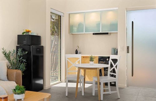 Shelly Beach Apartment | Beachside Bungalow on Shelly Beach