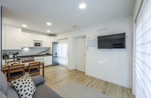 Colonia de la Prensa Apartment | Experience Madrid Like a Local - New Accommodation
