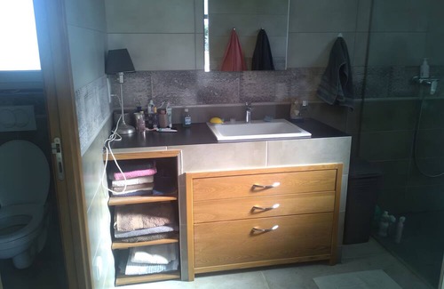 Aleria Bed & Breakfast | Bed and Breakfast 'Chambre 2' with Mountain View, Shared Pool and Wi-Fi