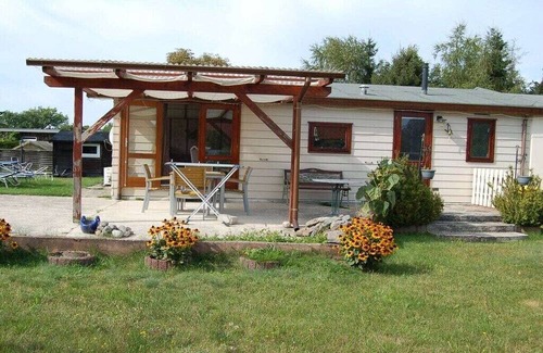 Lubs Apartment | Bungalow in Lübs with swimming pool