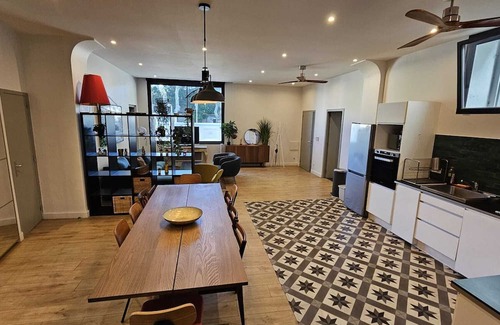 Saint-Martin Apartment | Magnificent loft near town center and train station