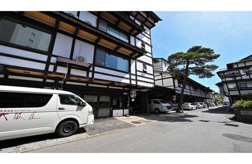 Kusatsu Onsen Hotel | No smokingKamiyashiki Breakfast included/Agatsuma Gunma