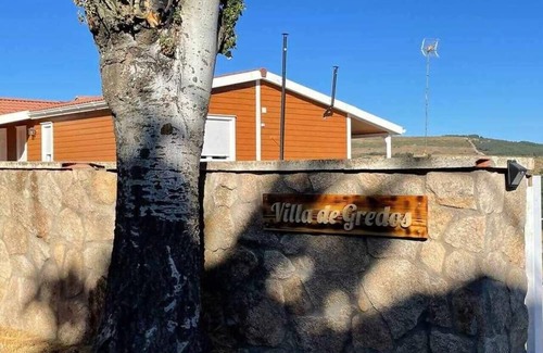 Navarredonda de Gredos Apartment | Water. Beautiful apartment. Villa de Gredos.