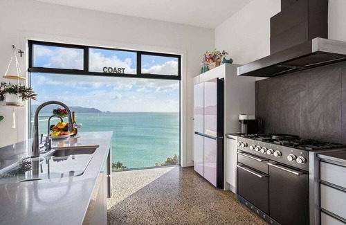 Tairua House | Oceanview Oasis - Entire House in Tairua
