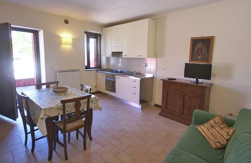 Spello House | Holiday Home in Spello with Pool & Terrace