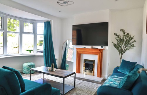 Maidstone House | Exquisite 3 Bed Home-Free Parking-Long Stay Discounts