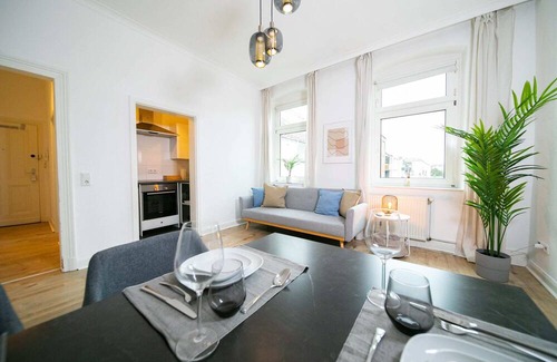 Furth-Sud Apartment | Deluxe Apartment | Central | Fair 15Min | Kitchen
