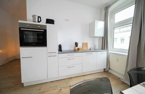Furth-Sud Apartment | Superior Apartment | 70SQM | HBF | Messe | Kitchen