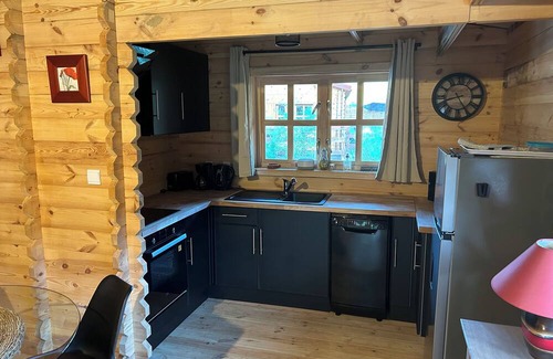 Fougax-et-Barrineuf Ski Chalet | 3-bedroom wooden chalet, on 1500m2 of enclosed grounds not overlooked