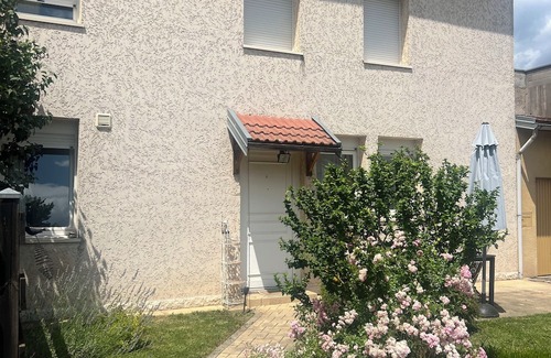 Remiremont House | Spacious house near downtown