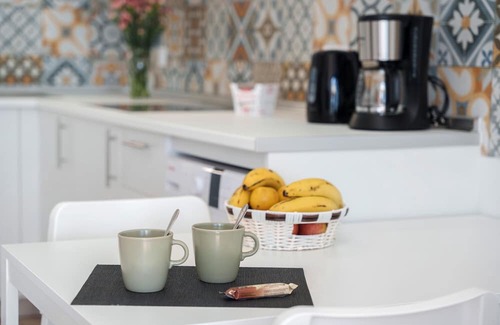 San Miguel de Abona Apartment | Vacation 'La Sabina De Manuel3' with Sea View, Private Terrace and Wi-Fi