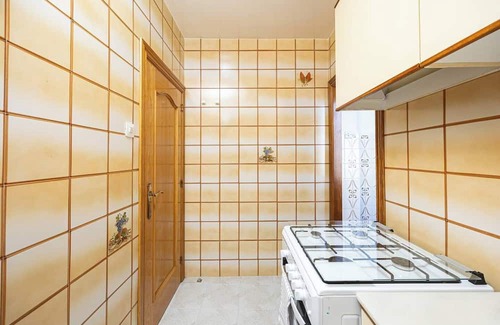 Cornella de Llobregat Apartment | Experience the charm of our lovely and intimate 3-bedroom home.