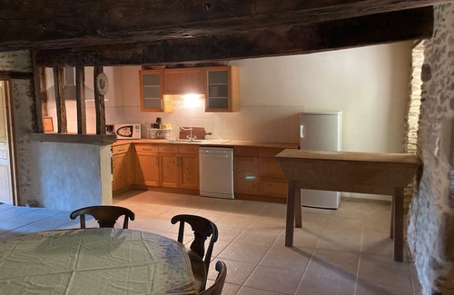 Nantiat House | Country House 'Chez Bonneau' with Private Terrace and Shared Garden