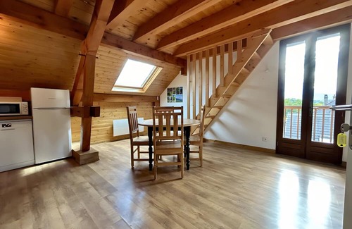 Saint-Pierre-d'Albigny Apartment | Chez Fred 202 - parking, wifi - clg savoie