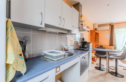 Lescar Apartment | Independent Studio Le Pesquit