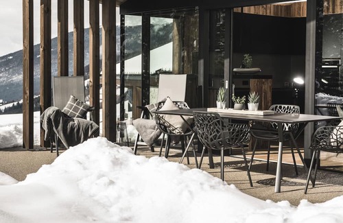 Selva di Val Gardena Ski Chalet | Chalet 'L Piz Dolomites' with Mountain View, Private Terrace and Wi-Fi