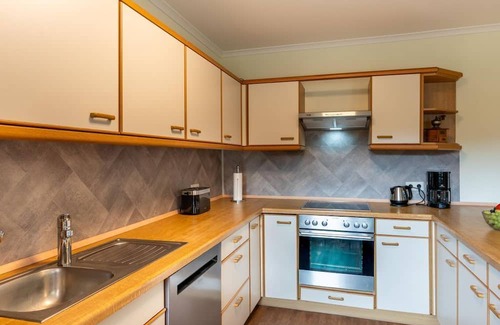 Buechenbeuren Apartment | Apartment Schwalbennest - apartment/flat, shower and bathtub, 2 bedrooms