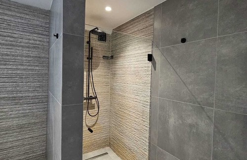 St. Macharius House | Double Room with kitchen(1)