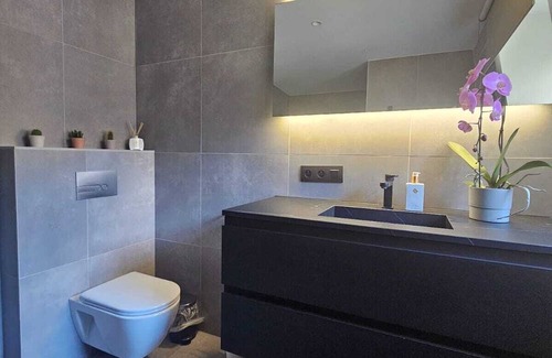 St. Macharius House | Double Room with kitchen(1)