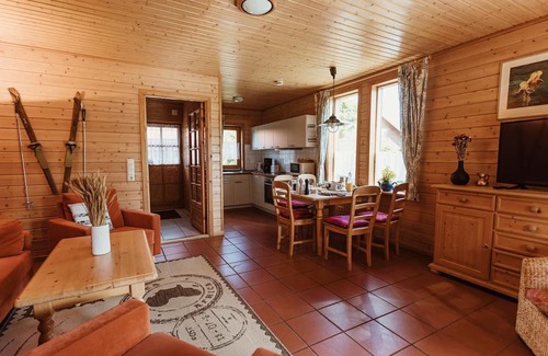 Rotacker Apartment | HAS-57 - Wooden vacation home with covered terrace (HT) - Naturerlebnisdorf