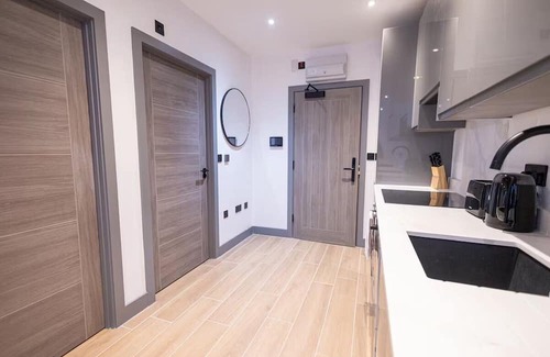 North Finchley Apartment | Luxury 2 Bedroom 2 Bathroom Apartment | 30 Mins Central London