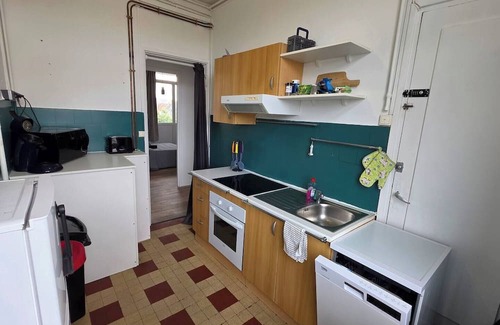 Douai Apartment | Cosy Place d'Armes on 3rd floor