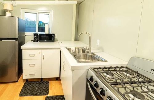 Villarreal Resort | Beautifoul resort tiny houses with pool and A/C near to the beach