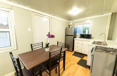 Villarreal Resort | Beautifoul resort tiny houses with pool and A/C near to the beach