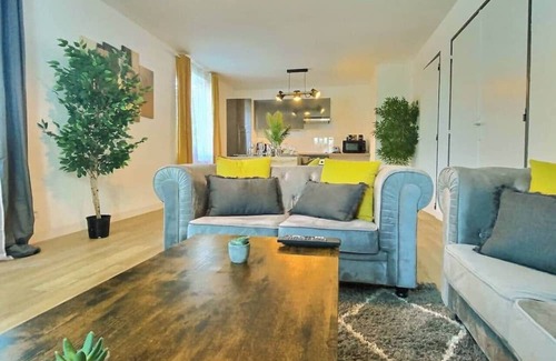 Les Hauts de Saint-Aubin House | Spacious, quiet house near downtown parking