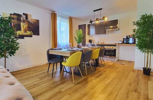 Les Hauts de Saint-Aubin House | Spacious, quiet house near downtown parking