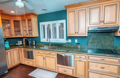 Slidell House | Waterfront! Artlive Residence