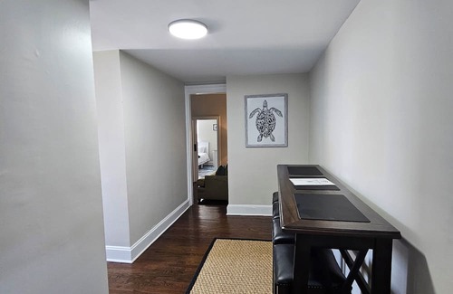 Historic Hill Apartment | Couples Getaway
