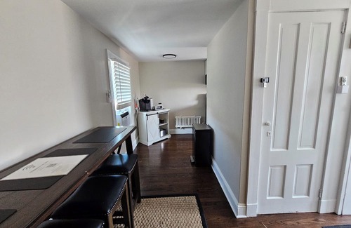 Historic Hill Apartment | Couples Getaway