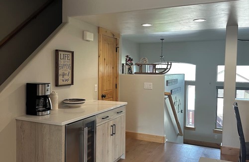 Kimball Junction House | Your Mountain Basecamp – Ski & Explore while staying in this 4 bed townhouse