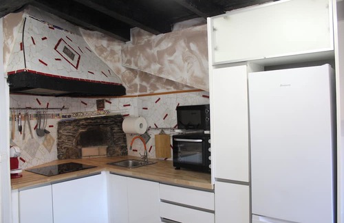 Monistrol de Montserrat House | 3-Story Gaudi Building with Montserrat Stone