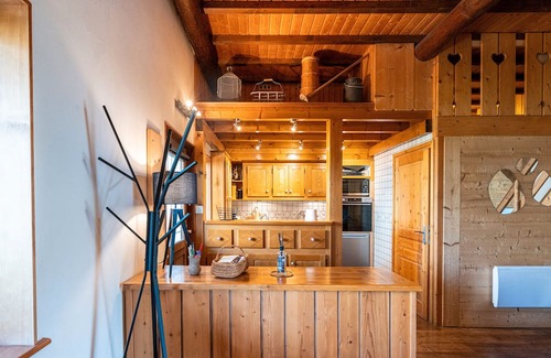 Saint-Pancrace Apartment | L'Escampette at La Fontannette