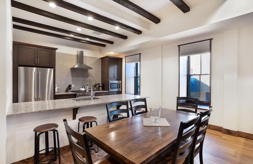 Downtown Santa Fe Condo | Water Street Residence B: Located just 400 feet from the Plaza!