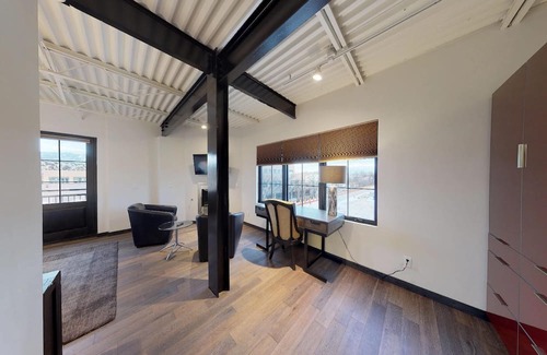 Downtown Santa Fe Condo | The Lincoln 502, 1 Bed / 1 Bath, Luxury Loft Style Condo