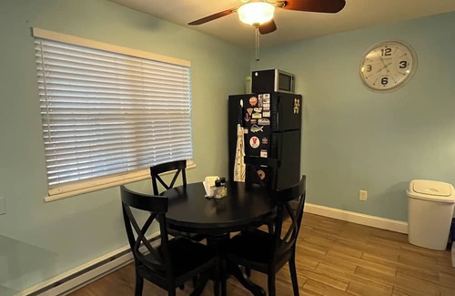 North End Condo | Beach Block Cozy 2-bedroom condo with AC, WiFi in fabulous Ocean City