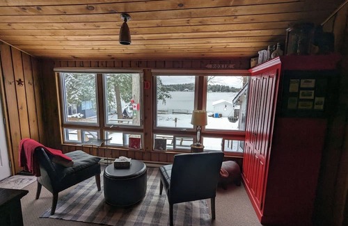 Kawartha Park Cabin | Lakefront cottagenTrue cottage charm.wide open lake views