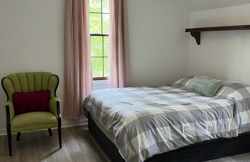 Amelia Court House Other | Charming 3-bedroom farmhouse with AC, WiFi in delightful Amelia Court House